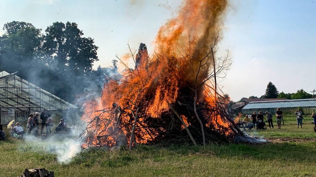 Lagerfeuer zum Johannifest